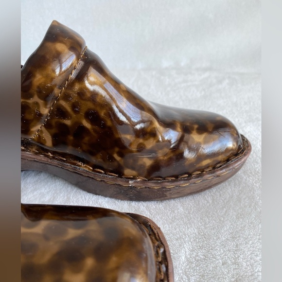 B.O.C. by Born Women's Shoes 8.5 Peggy Tortoiseshell Clogs Brown Leopard Y2K - Picture 7 of 14